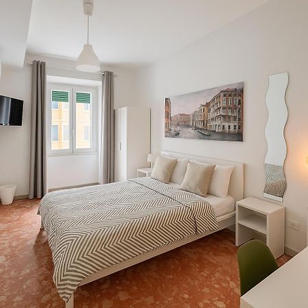 Colosseo Rooms B&B Rome Extérieur photo