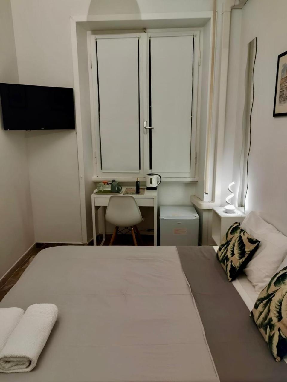 Colosseo Rooms B&B Rome Extérieur photo