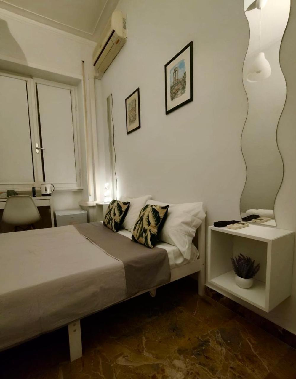 Colosseo Rooms B&B Rome Extérieur photo